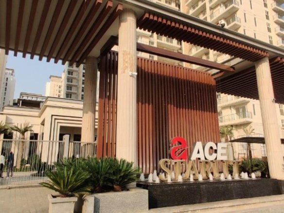 ace starlit sector 152 noida